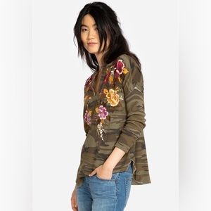 Johnny Was Zosia V-Neck Thermal Top